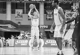 GEN血洗V5，Inspired操刀奇招英雄翻盘顶尖较量半决赛，点燃全场激情的简单介绍